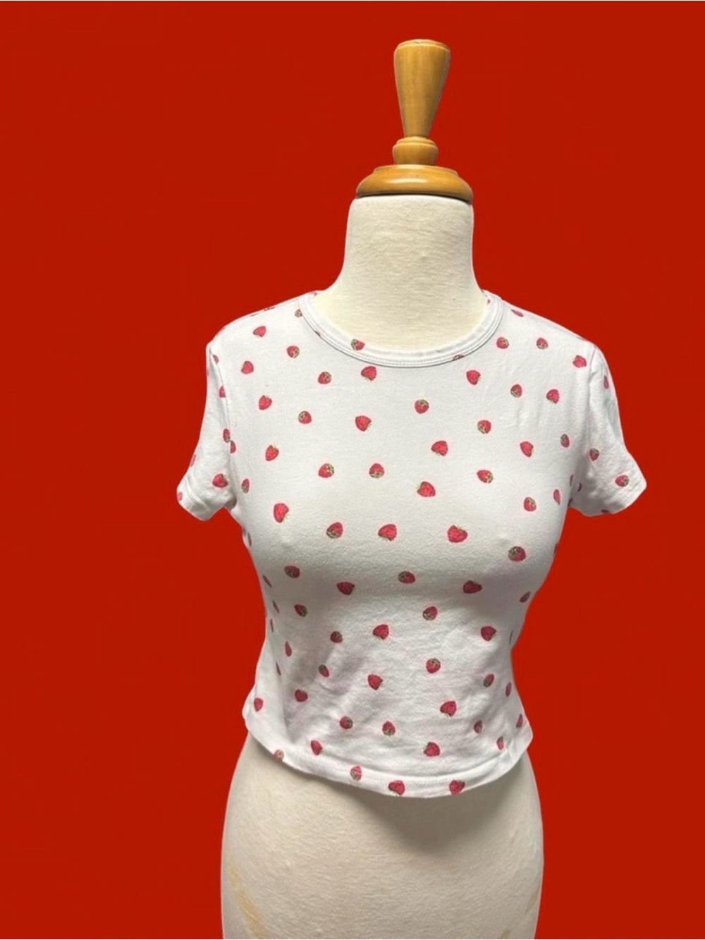 Just Polly Strawberry Print white cotton Crop Tee